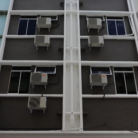 Kuok Pin Hotel Kuching Exterior foto